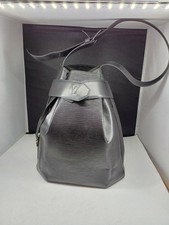 LOUIS VUITTON Sac de Paul GM