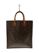 LOUIS VUITTON 1) Sac Plat